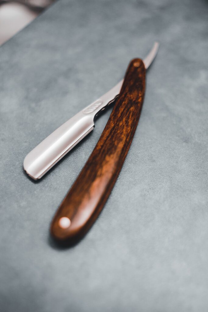 barber straight razor