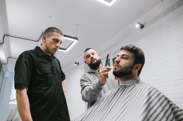 Barber Schools: What to Expect on Your First Day